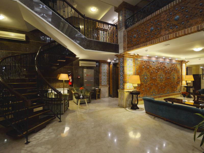 لابی هتل ارگ در شیراز