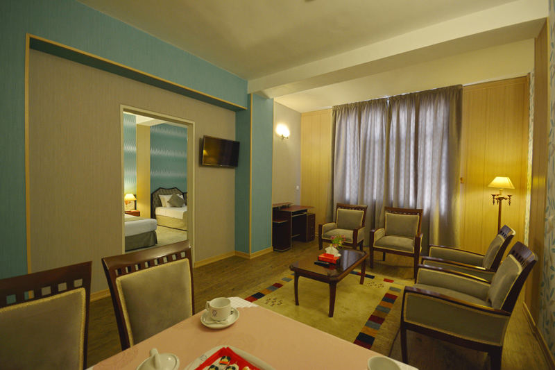 Room In Park Saadi Hotel