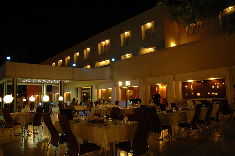 رستوران هتل سعدی