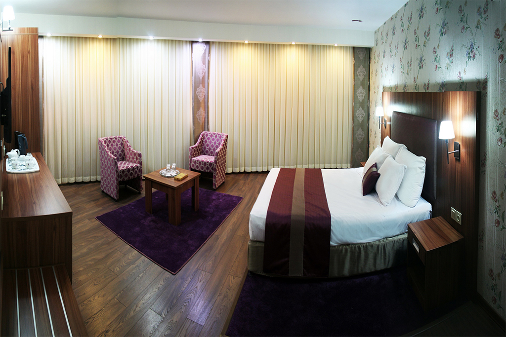 Parsian Hotel Rooms