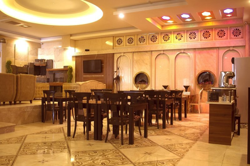 Coffee Shop In Shiraz Sadra Hotel