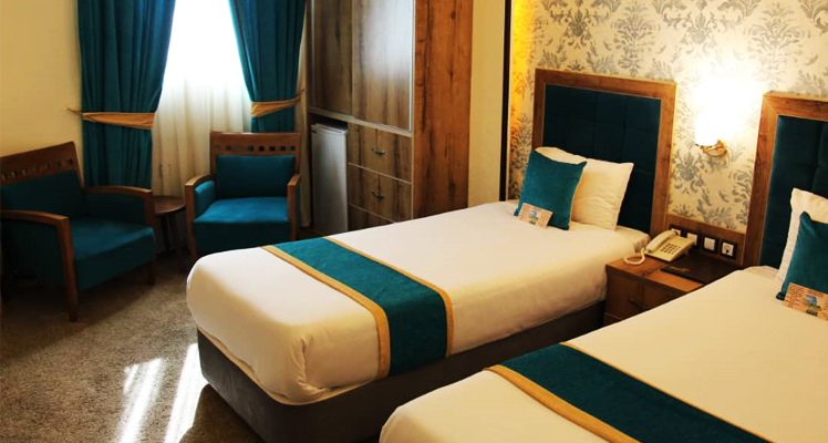 Double Twin-Bedroom In Shiraz Talar Hotel