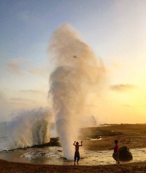 Natural Seawater Fountain In Iran