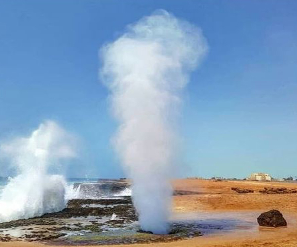 Natural Seawater Fountain in Chabahar