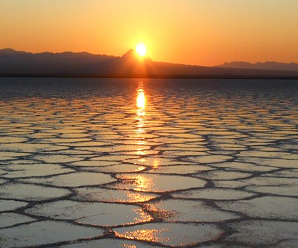 دریاچه نمک خور در اصفهان